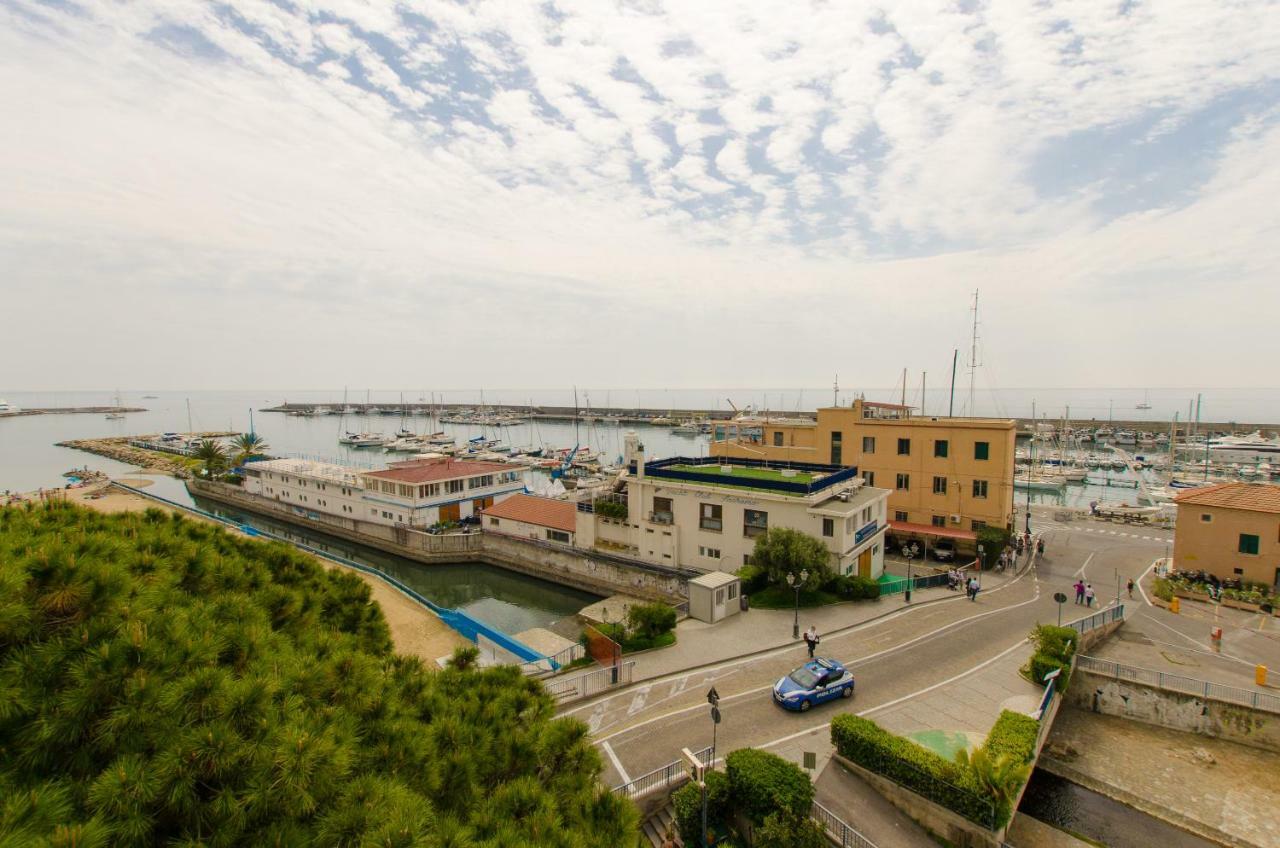 شقة سانريمو  في Alex Beach House المظهر الخارجي الصورة